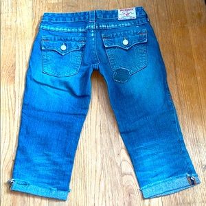 HTF True Religion Billy destructed denim capris 27
